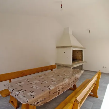 Fuer 5 Personen Ca 54 Qm In Peroj, Istrien Istrische Riviera Apartment *