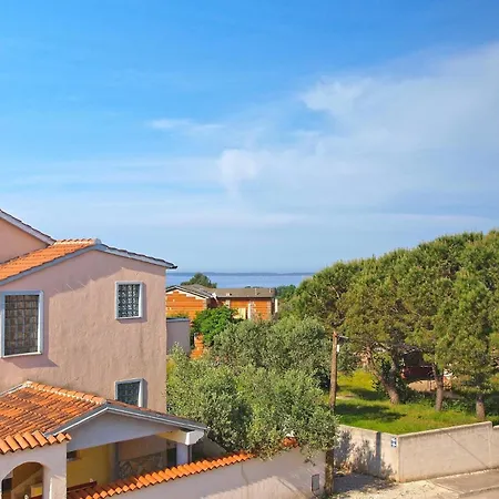 Apartment Fuer 5 Personen Ca 54 Qm In Peroj, Istrien Istrische Riviera